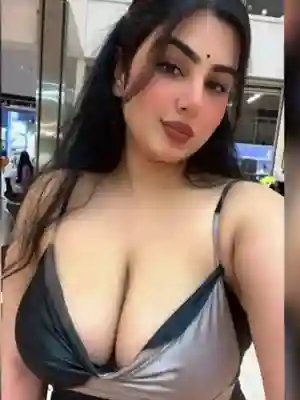 Pune call girl